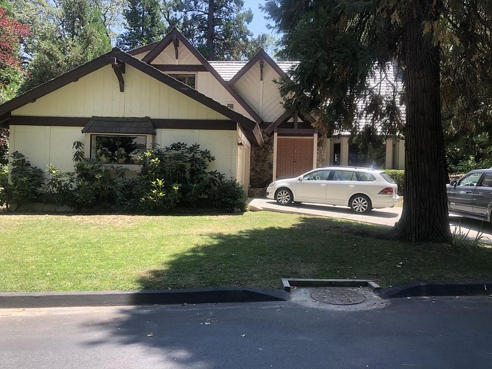 1st image of 27943 Peninsula Dr N