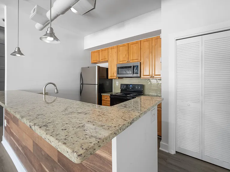 509 Pryor St SW — Photo 3