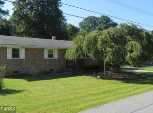 7034 Dover Ave, North Beach, MD 20714