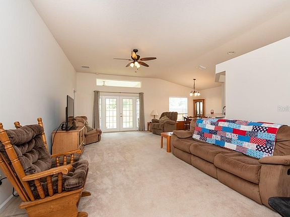 3rd image of 12416 Cedarfield Dr