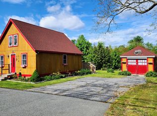 1172 Bar Harbor Rd, Trenton, ME 04605