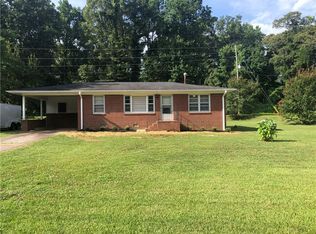 688 Winndale Rd, Dallas, GA 30157