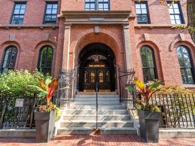 21 Father Francis Gilday St APT 205, Boston, MA, 02118