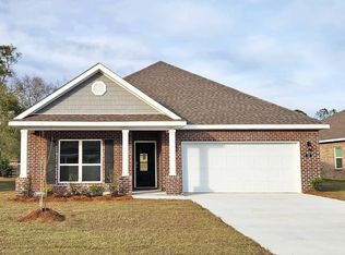 53 Saltmeadow Cir, Ocean Springs, MS 39564