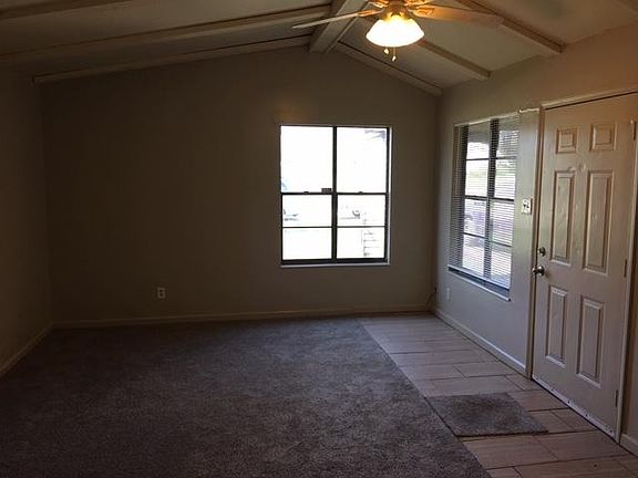 2nd image of 2830 Sherwood Dr