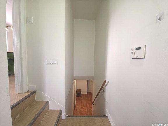 4th image of 2712 Grant ROAD