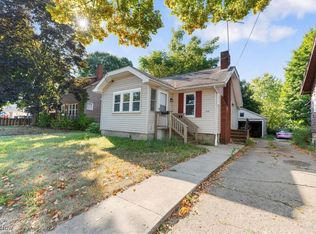 1060 Georgia Ave, Akron, OH 44306