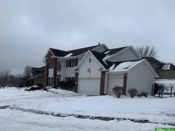 1602 S 179th St, Omaha, NE 68130