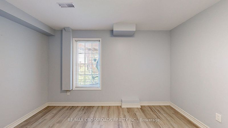 Ajax House for rent - 2 Bedrooms — photo 7