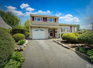 6 Saul Pl, Old Bridge, NJ 08857