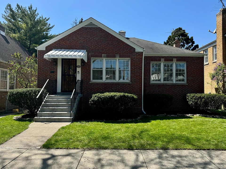 1st image of 4906 N Moody Ave