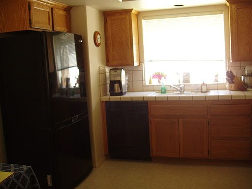 2nd image of 630 W Gingko Ct