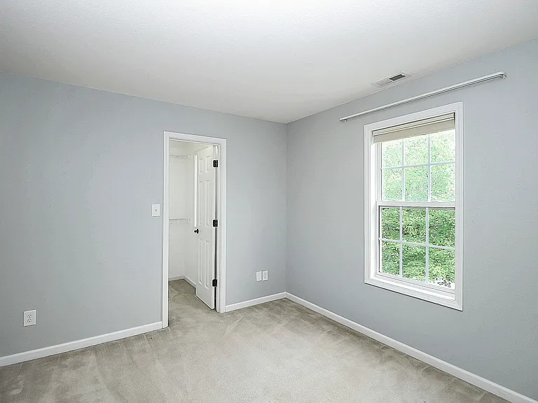 5227 Silabert Ave — Photo 19