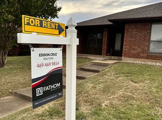 1638 Brown Trl, Hurst, TX 76054