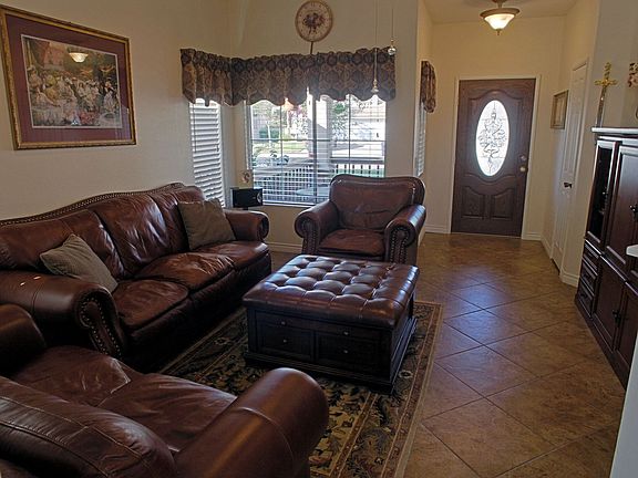 2nd image of 23804 Laurelwood Ln