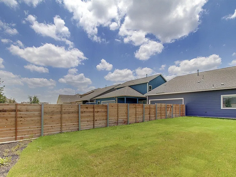 8729 Belknap Rd — Photo 30