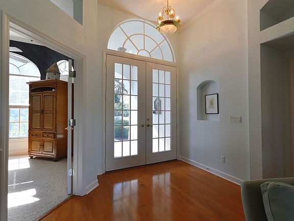 3rd image of 13730 Long Lake Ln