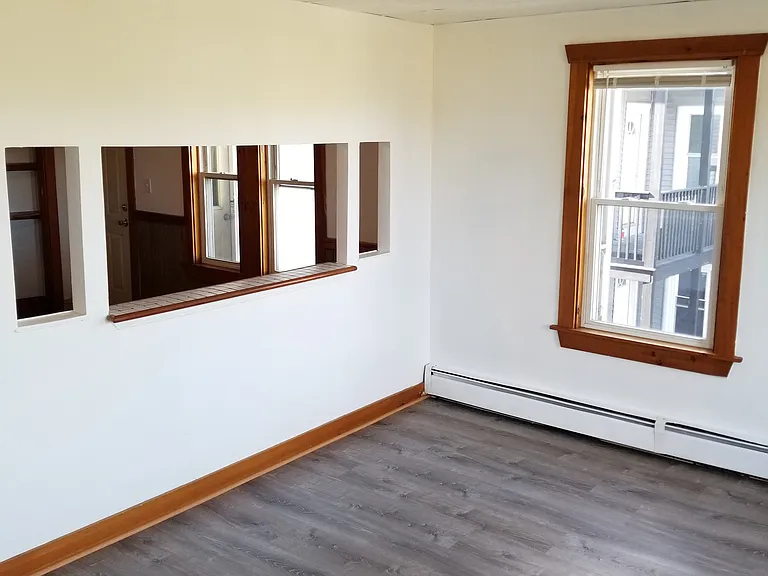 87 Manville Rd — Photo 13