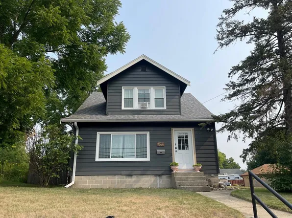 421 Sherman AVENUE, Fort Atkinson, WI 53538