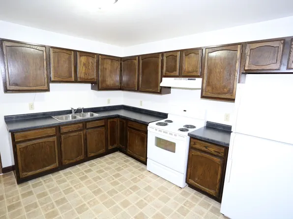 1801 Continental Drive, 1801 Continental Dr #1801-5, Grand Forks, ND 58201