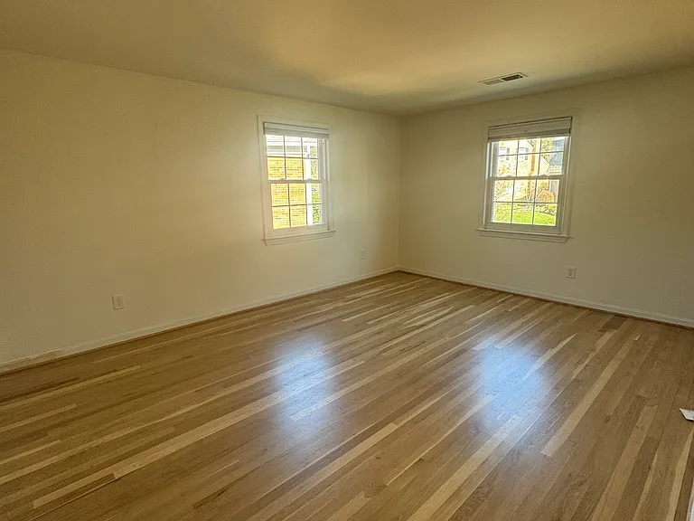 19100 Annapolis Way — Photo 21
