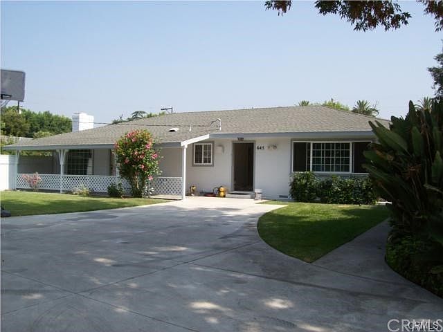 1st image of 645 Beverly Dr