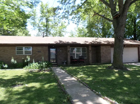 412 Midway Dr, Commerce, OK 74339