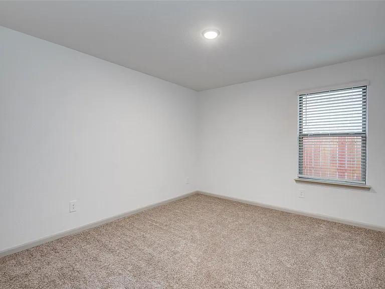 3507 Telford Ln — Photo 30