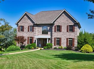 119 Golden Eagle Dr, Venetia, PA 15367