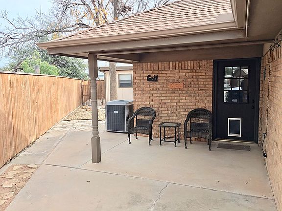 Patio area 1 off of kitchen
