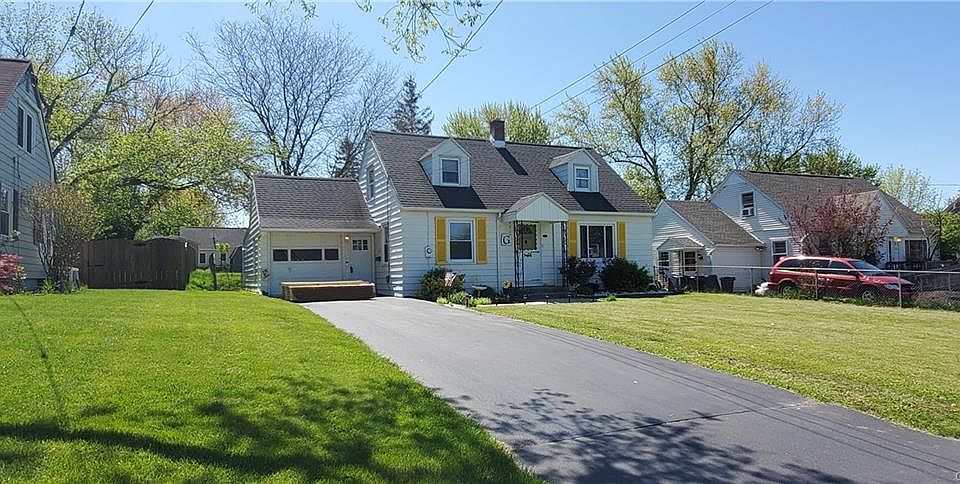 1st image of 114 Retford Dr
