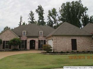 1467 Banbury Ln, Hernando, MS 38632