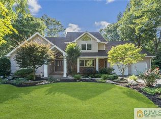 7 Falcon Rd, East Brunswick, NJ 08816