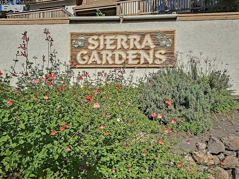 2055 Sierra Rd #111 — Photo 8