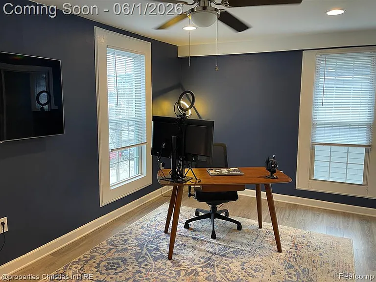 225 Fairgrove Ave — Photo 15