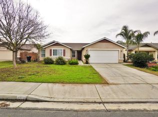 1313 Pasteur Ct, Hanford, CA 93230