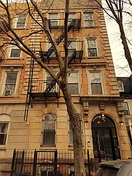 Rented by Space Link Realty