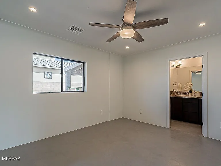 2225 E Fort Lowell Rd — Photo 6