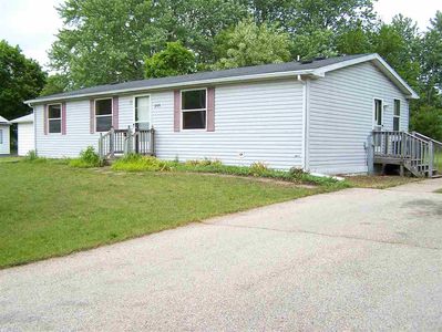 955 E Crystal Ln, Beloit, WI, 53511