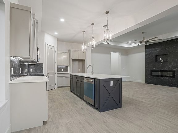 5th image of 4105 Talbot Dr