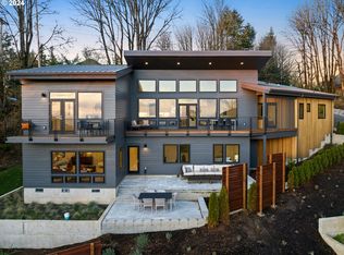 8236 NW Thompson Rd, Portland, OR 97229