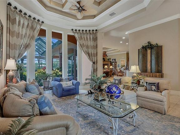 5th image of 10801 Isola Bella Ct