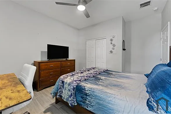 4602 N Manley St — Photo 23