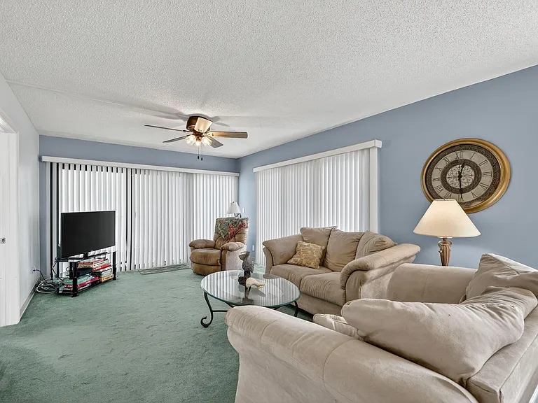 10310 S Ocean Dr #610 — Photo 15