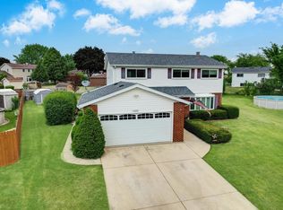 1430 W Jo Ann Ln, Addison, IL 60101