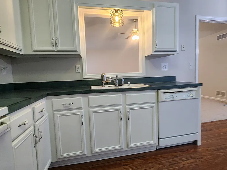 3412 Rainview Cir — Photo 13