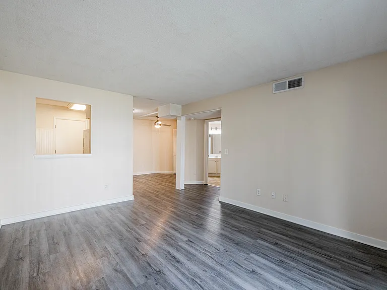 Village Green Apartment Homes — Photo 59