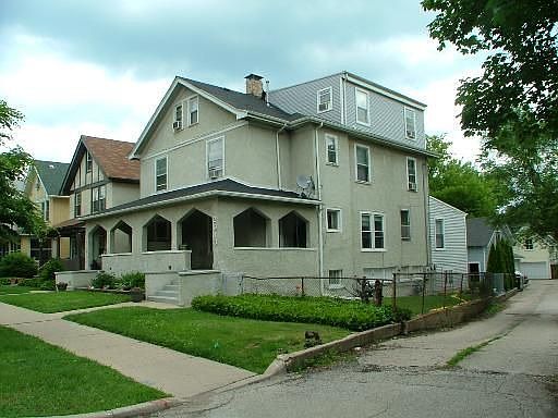 2nd image of 2013 Ridge Ave