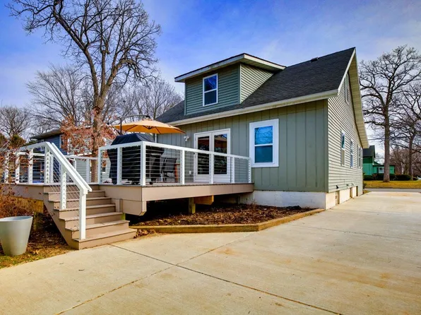 707 W Dean Ave, Monona, WI 53716