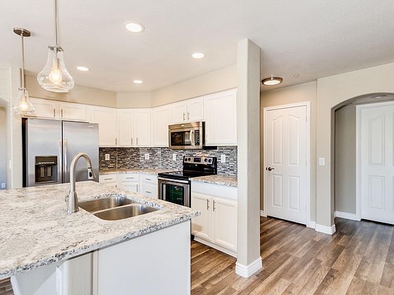5th image of 8652 E Avalon Dr